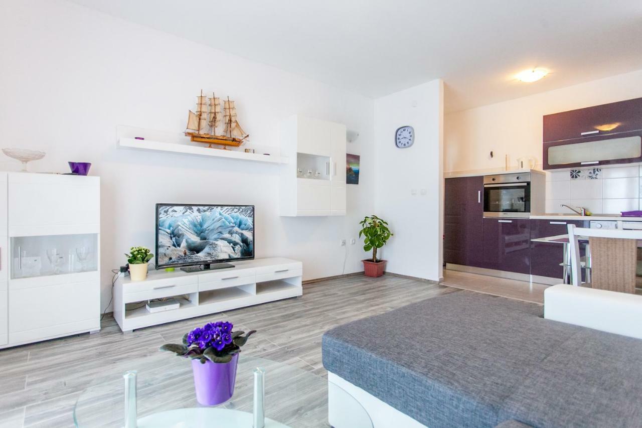 Apartman Miami Podstrana Rom bilde